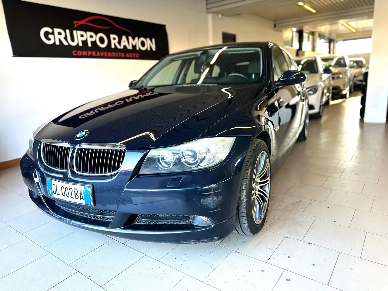 BMW 320