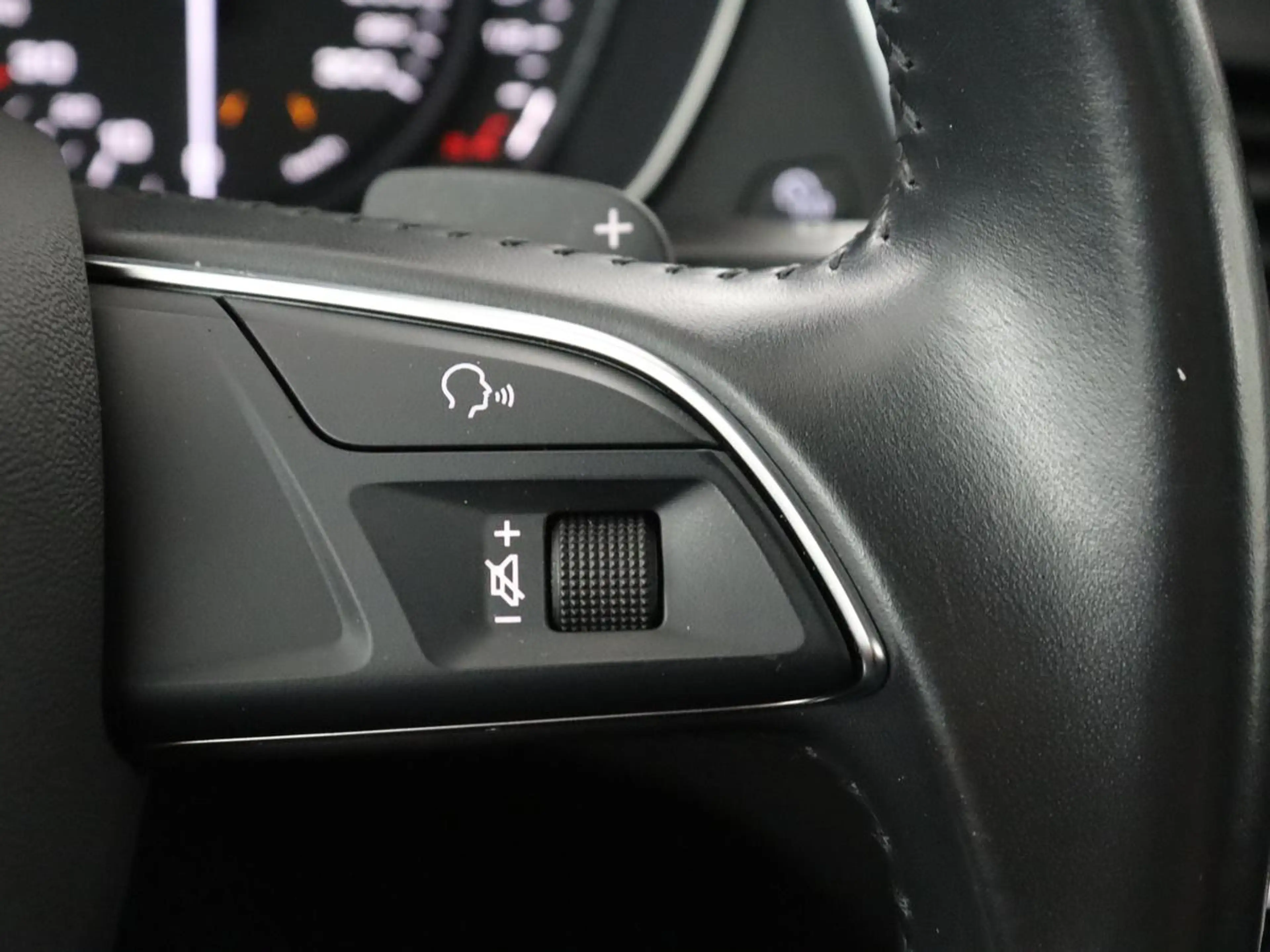 Audi Q5 50 TFSI e quattro S edition | SOH 85,5% | Panorama — photo 16