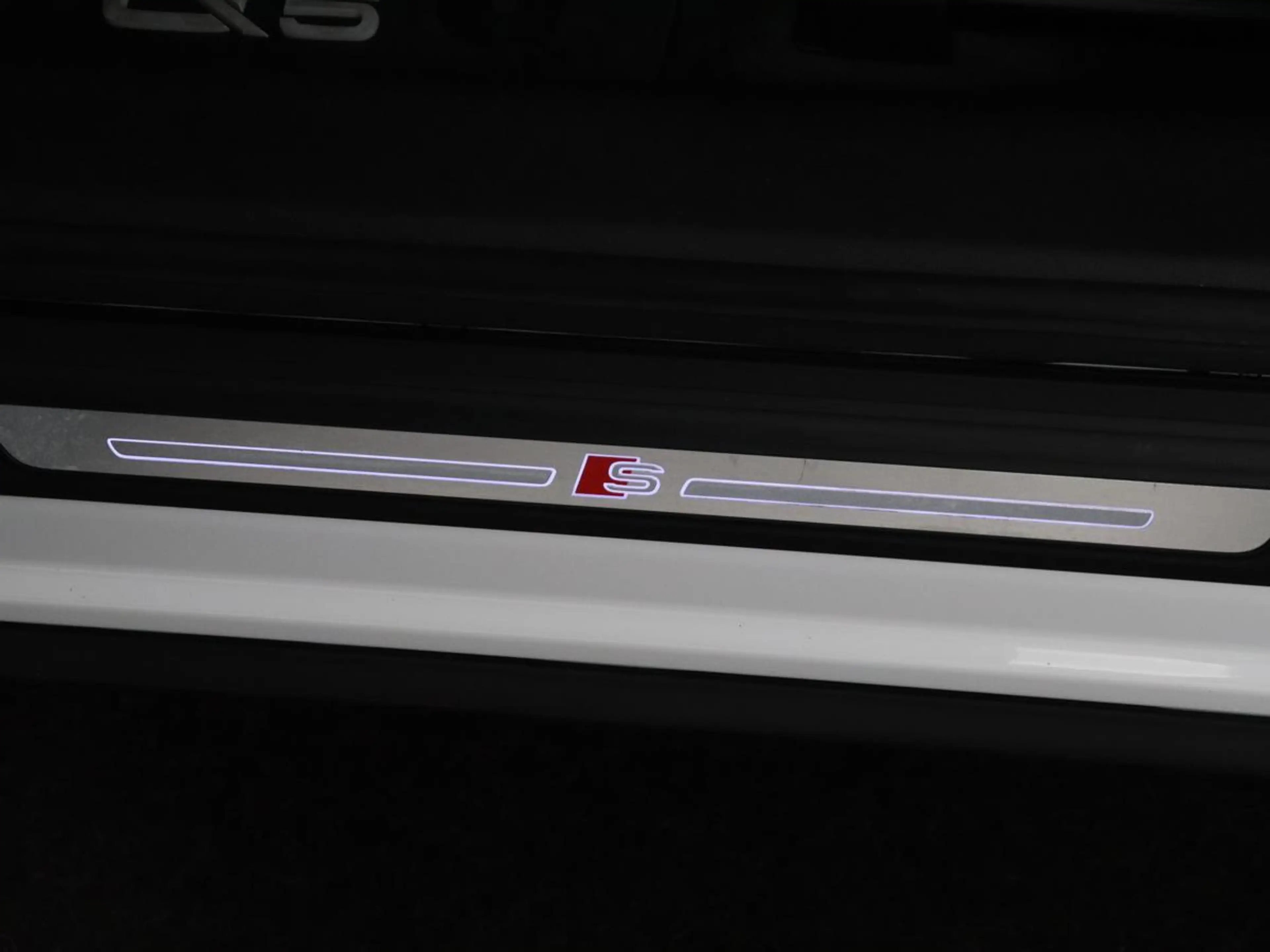 Audi Q5 50 TFSI e quattro S edition | SOH 85,5% | Panorama — photo 36