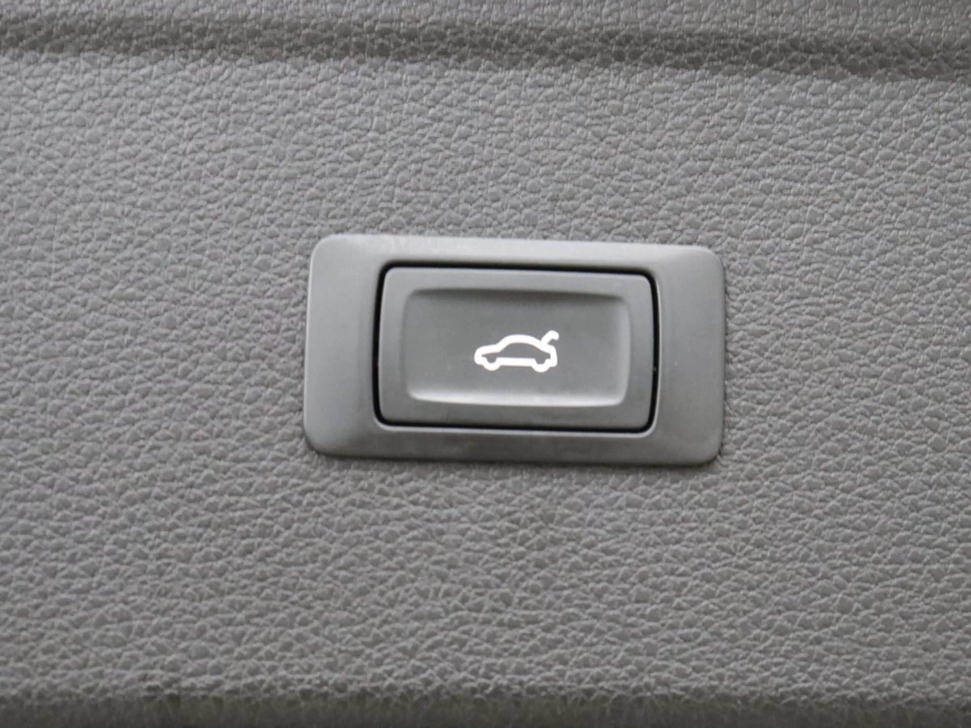 Audi Q5 50 TFSI e quattro S edition | SOH 85,5% | Panorama — photo 11