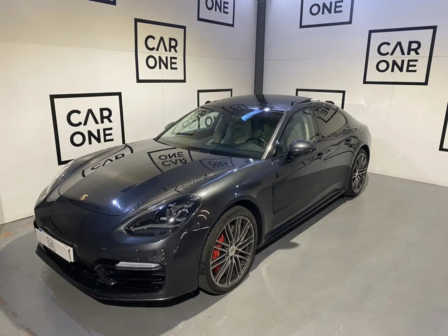 Porsche Panamera 4 e-Hybrid Executive Gris - 2