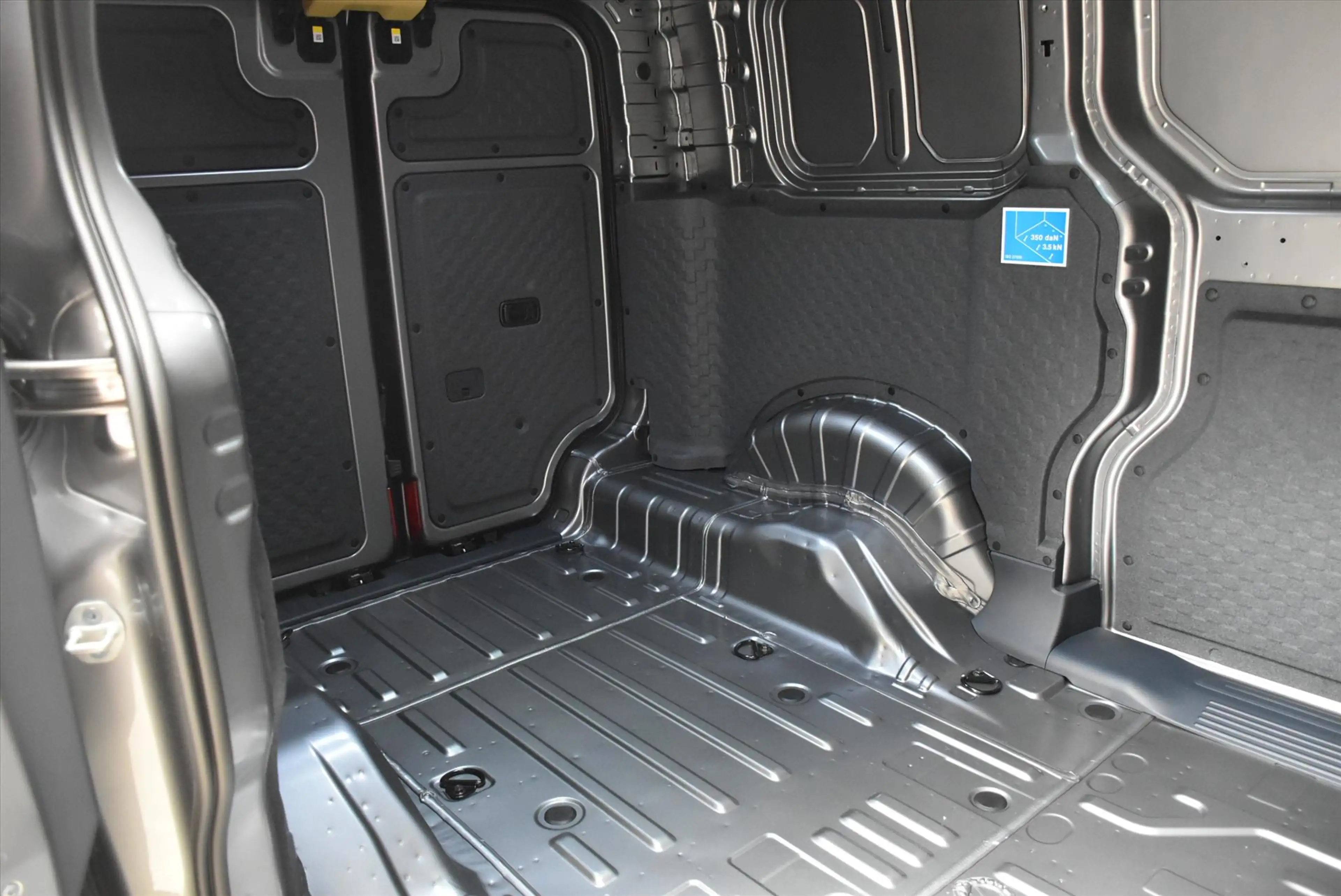 Kia PV5 Cargo 71,2 kWh 163pk L2H1 ELITE NIEUW — photo 18