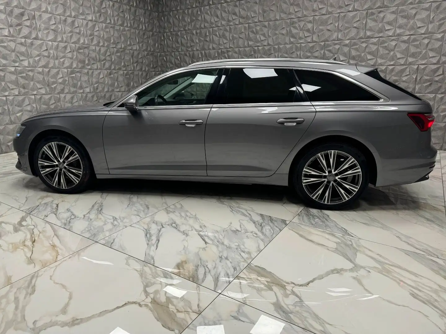 Audi A6 Avant 40 TDI S-tronic Grau - 2