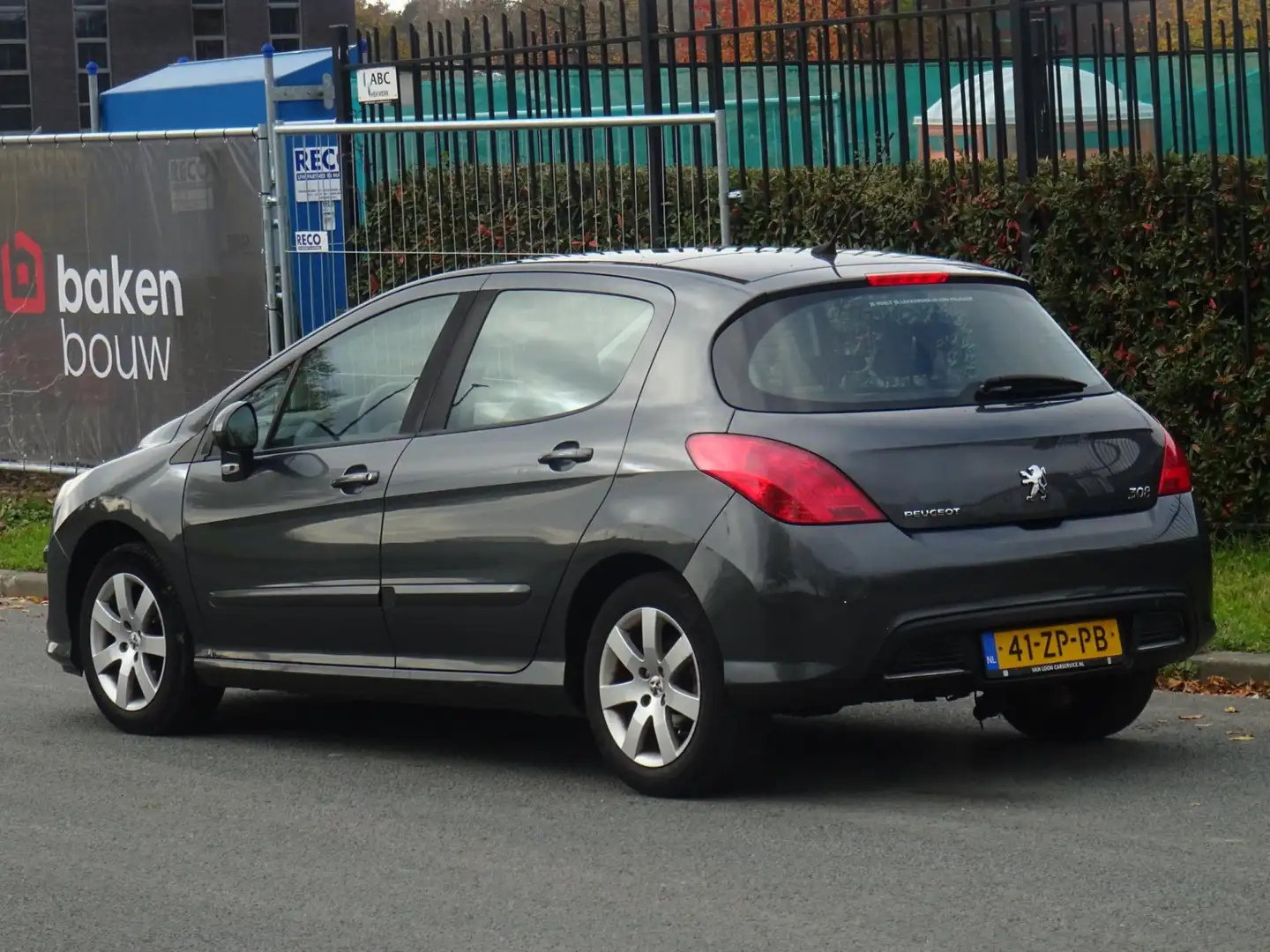 Peugeot 308 1.6 THP XT 5DRS NAP/PANORAMA/AIRCO/CRUISE/NW APK Grau - 2