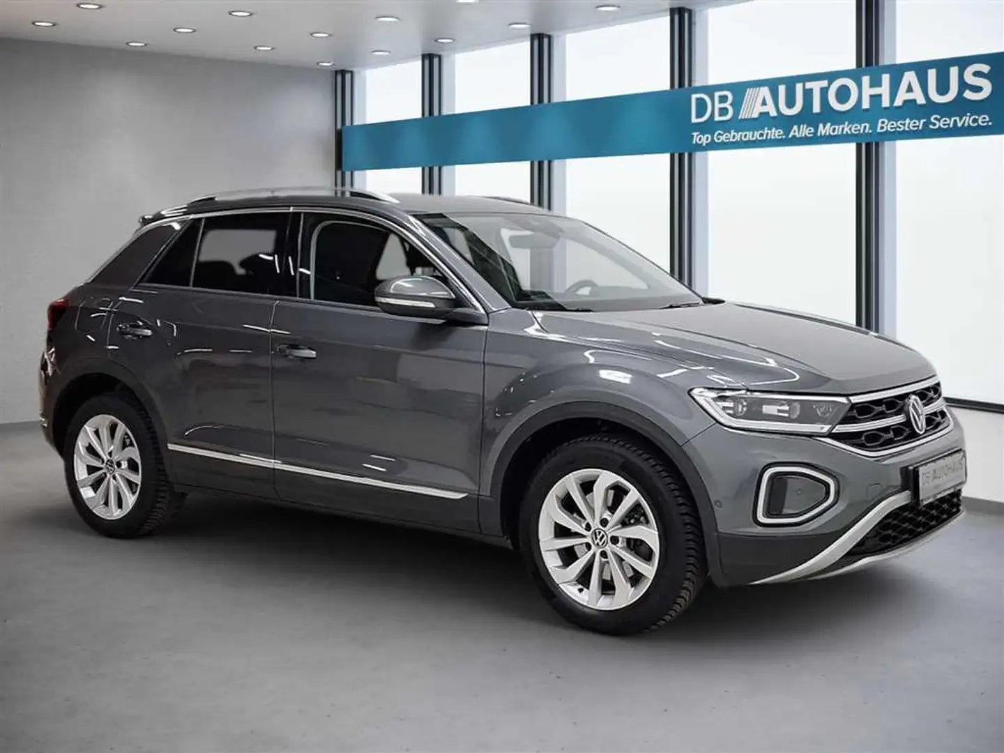 Volkswagen T-Roc Style 2.0 TDI DSG 4MOTION Gris - 2