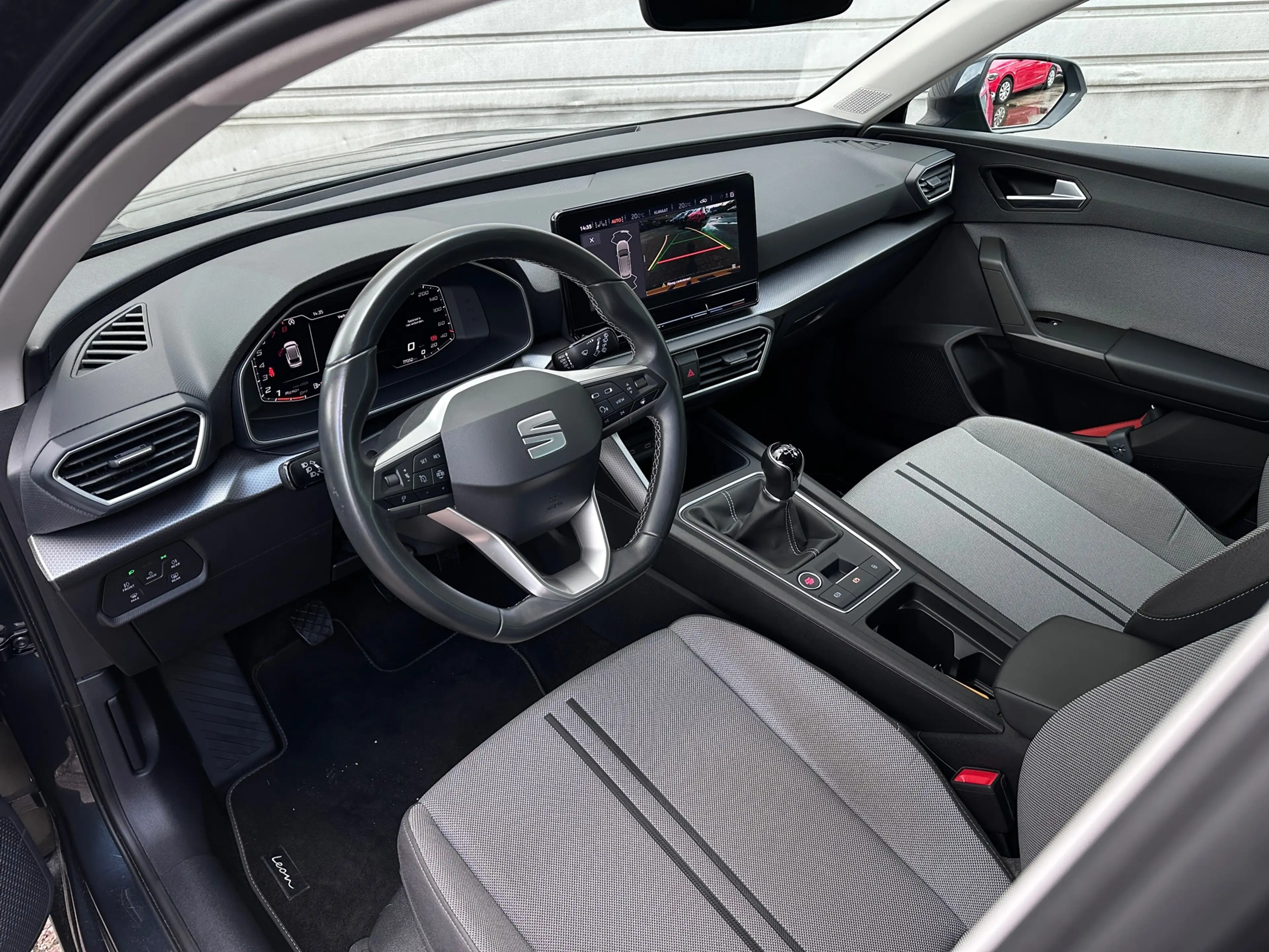 SEAT Leon Sportstourer 1.5 TSI Style Business Intense|Trekha — photo 3