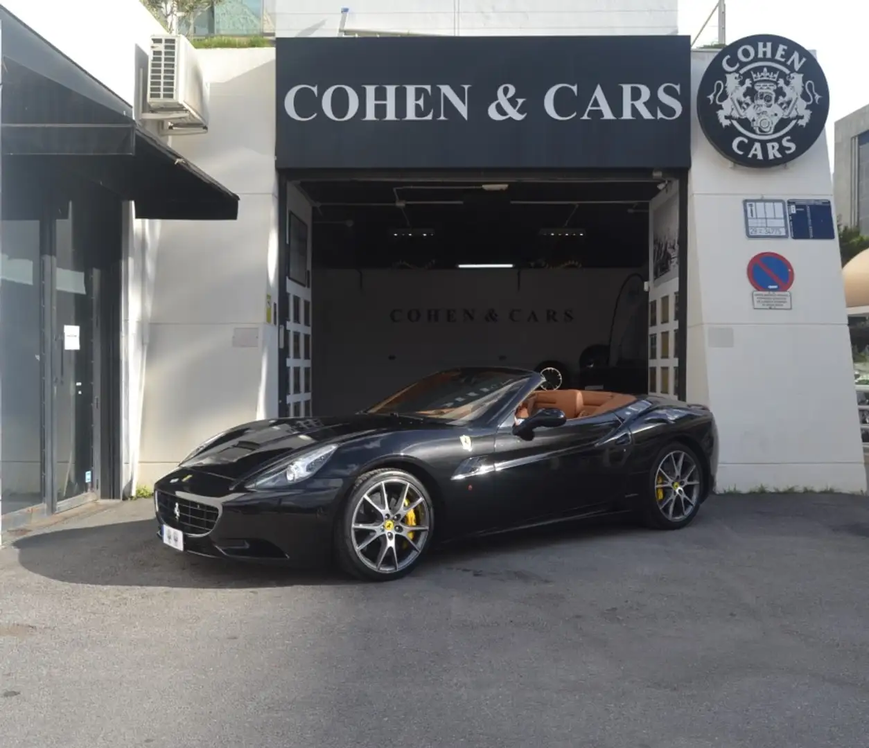 Ferrari California Чорний - 1