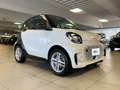 smart forTwo coupè EQ 60kW pure Weiß - thumbnail 5