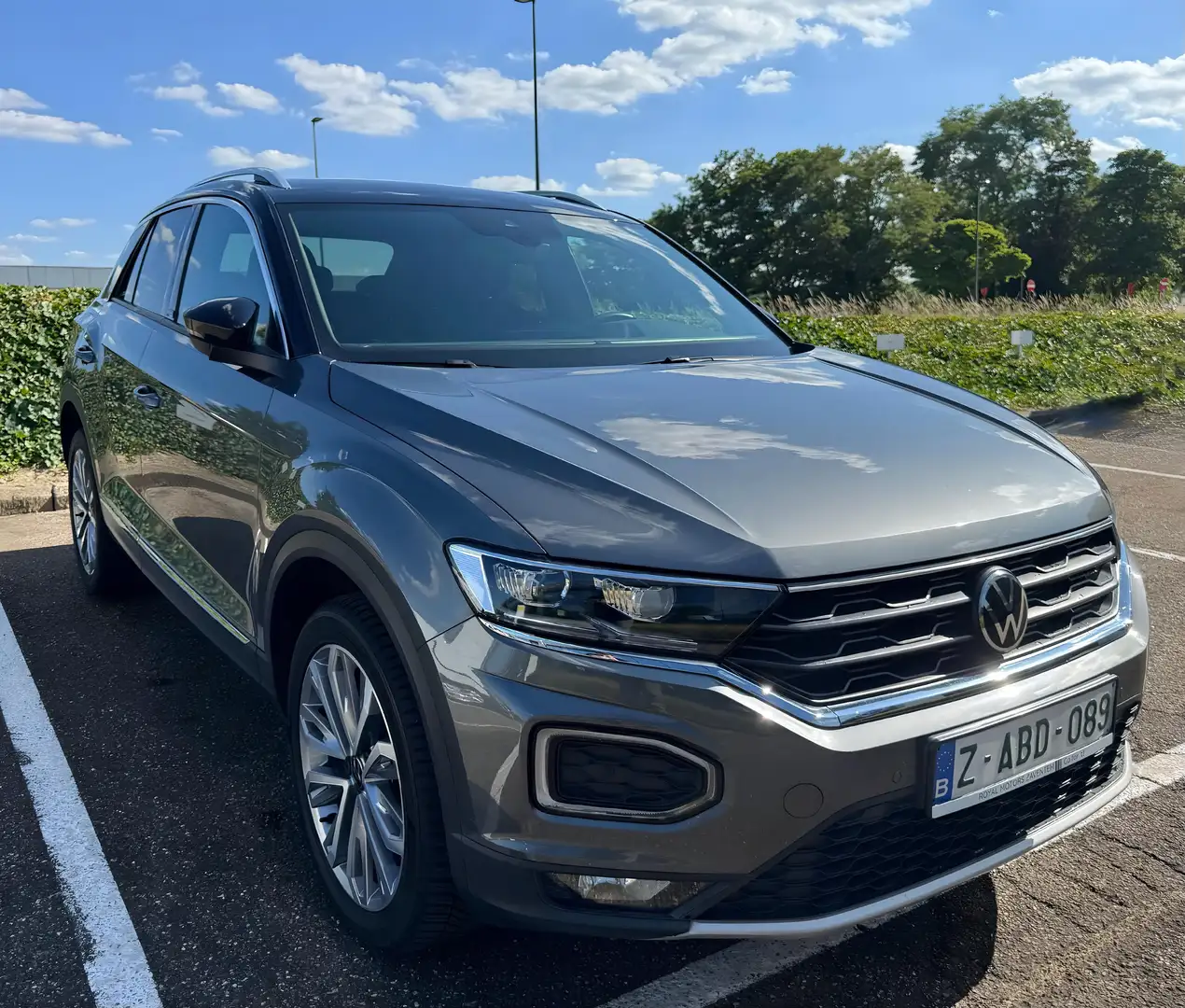 Volkswagen T-Roc 1.5 TSI DSG ACTIVE|CAMERA|NEW CONDITIE|VW GARANTIE Grijs - 1