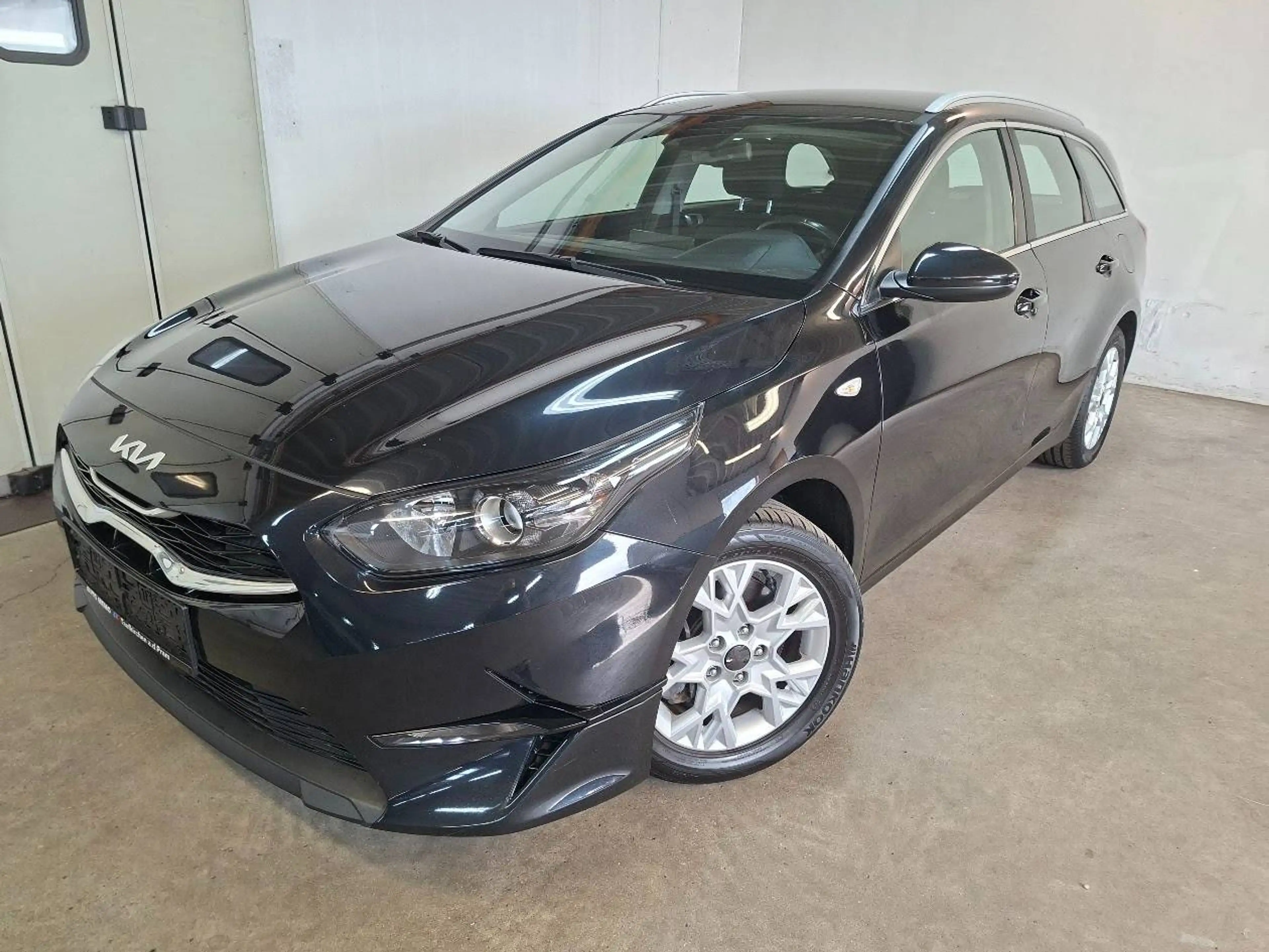 Kia Ceed SW / cee'd SW 1.6 CRDi Mild Hybrid Vision