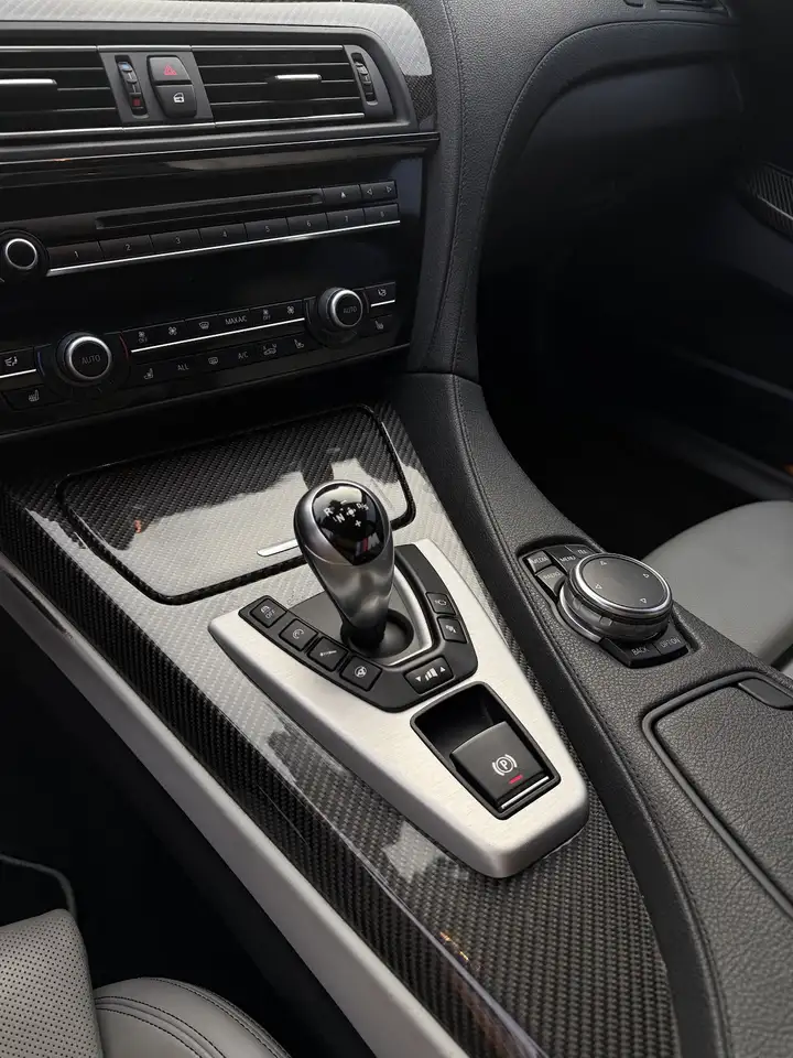 BMW M6 photo BMW M6