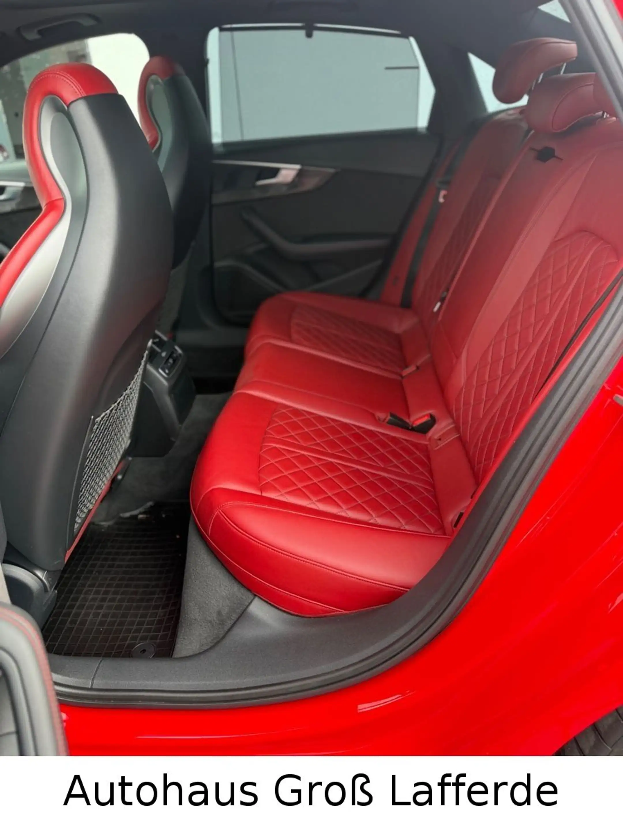 Audi S4 Lim. 3.0 TFSI quattro Head Up Standh. 360 Kam — photo 15