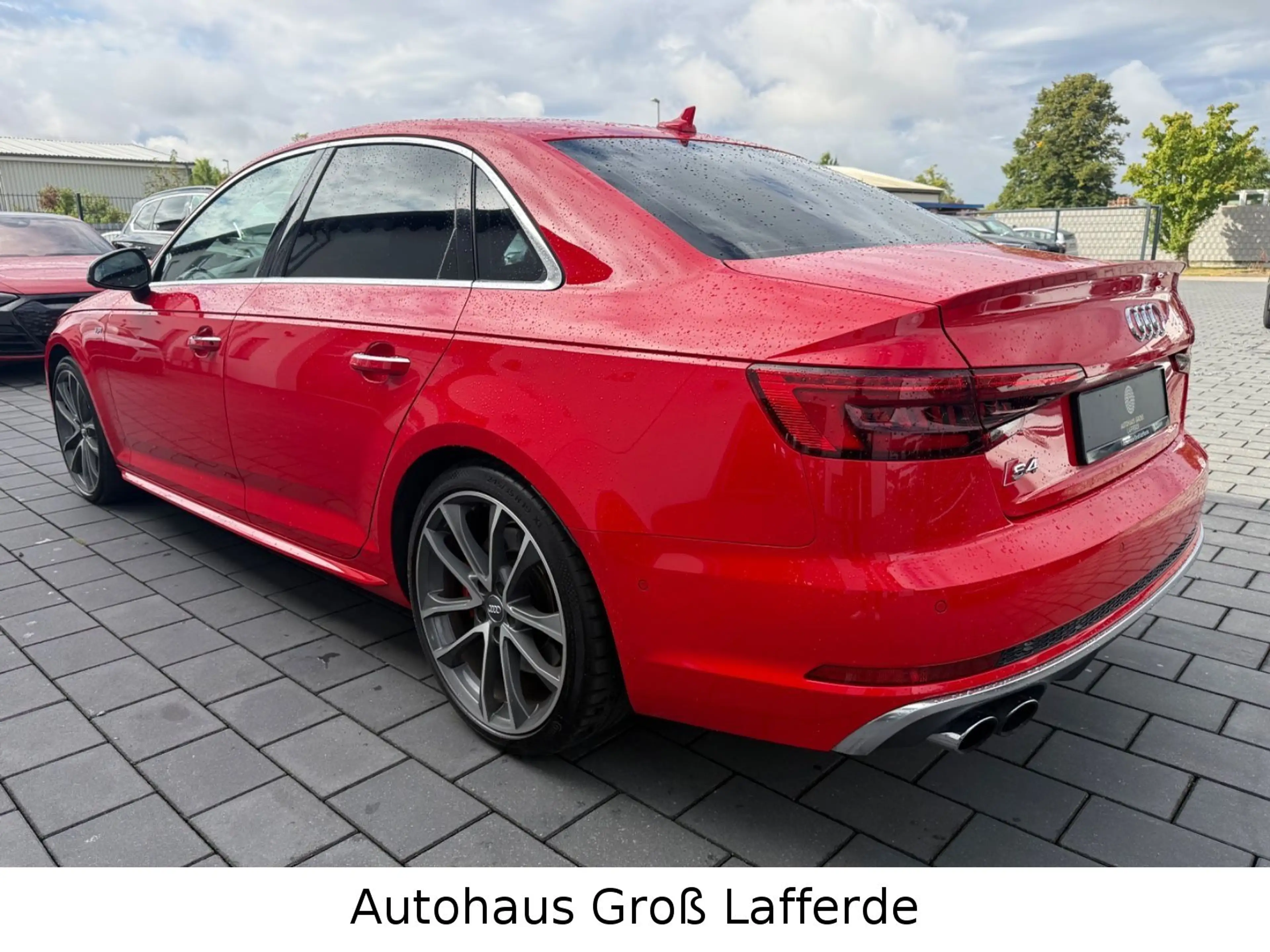 Audi S4 Lim. 3.0 TFSI quattro Head Up Standh. 360 Kam — photo 8
