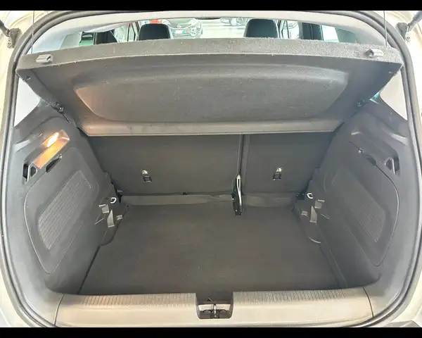 Opel Crossland view 22