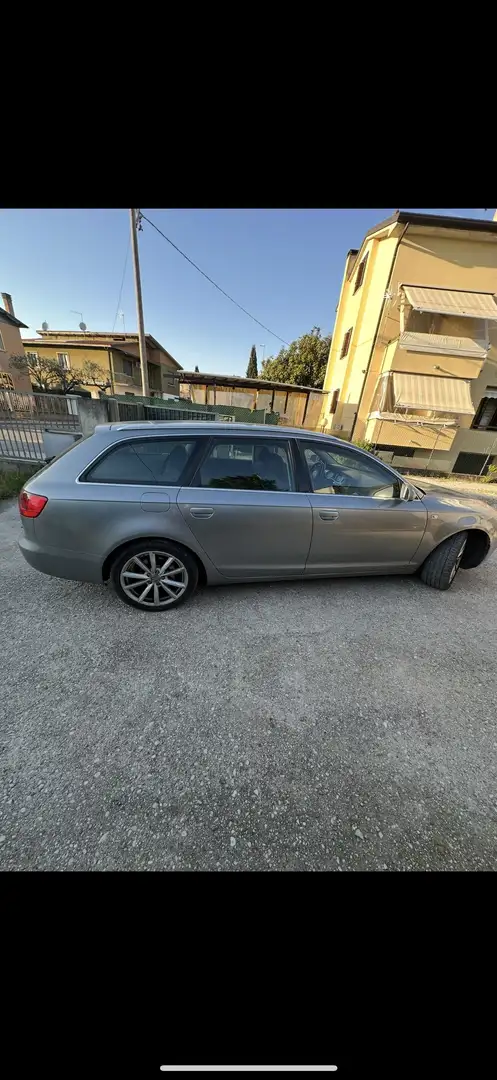 Audi A6 Avant 2.5 tdi 140cv auto - 1