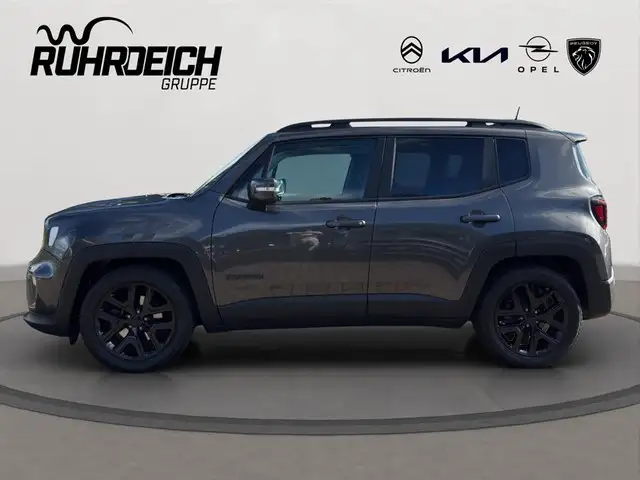 Jeep Renegade view 2