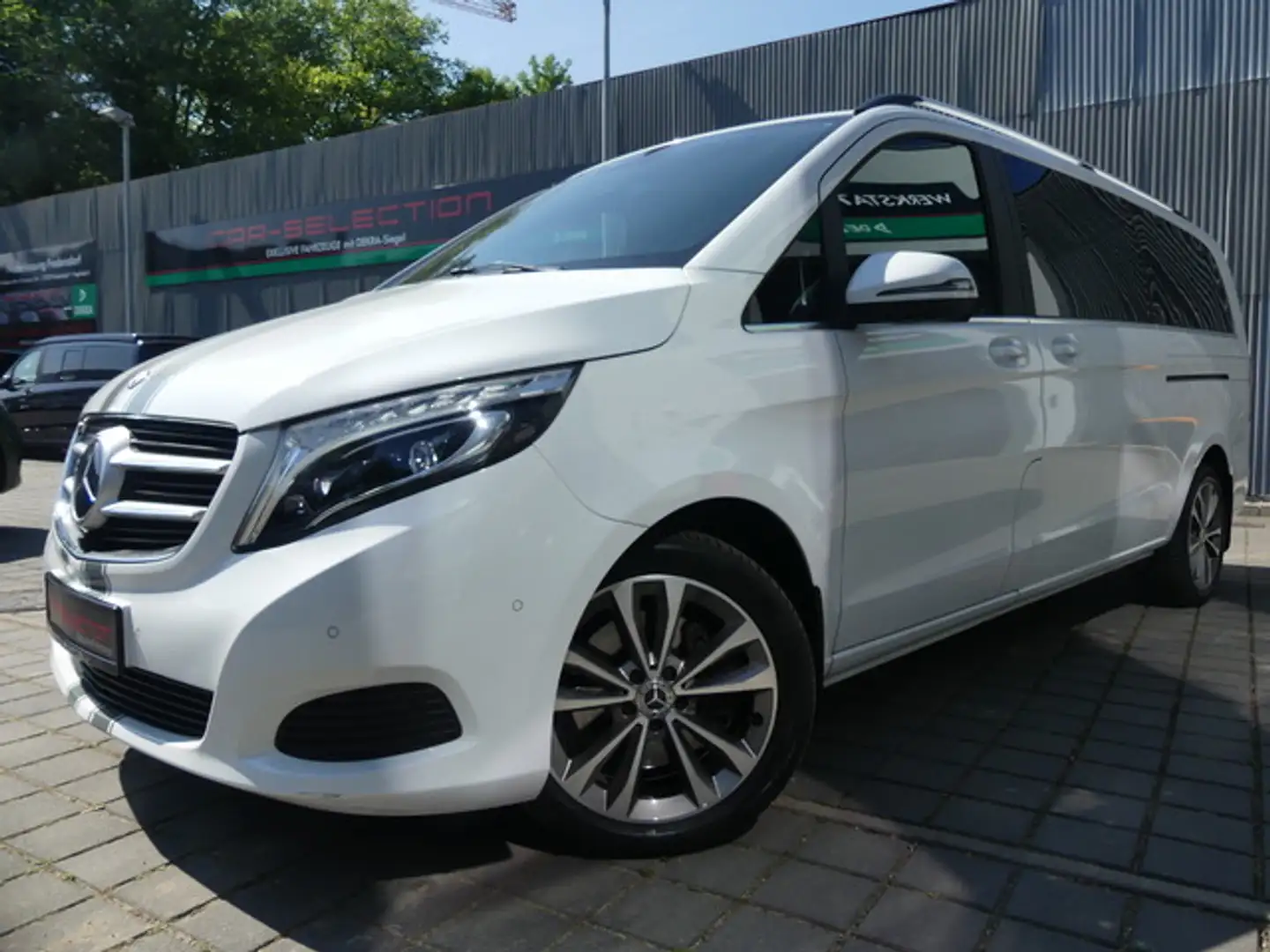 Mercedes-Benz V 250 d Avantgarde Edt ExtraLang ACC/LED/E-TÜR/360° Blanc - 2