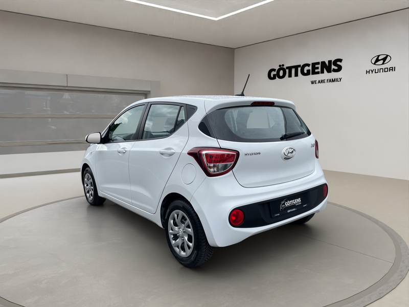 Hyundai i10 1.0 Trend NAVI BT DAB SITZH. GJR — photo 3