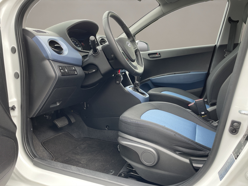 Hyundai i10 1.0 Trend NAVI BT DAB SITZH. GJR — photo 7