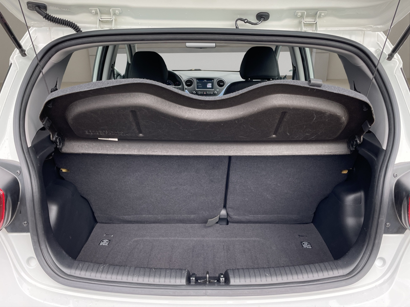 Hyundai i10 1.0 Trend NAVI BT DAB SITZH. GJR — photo 14