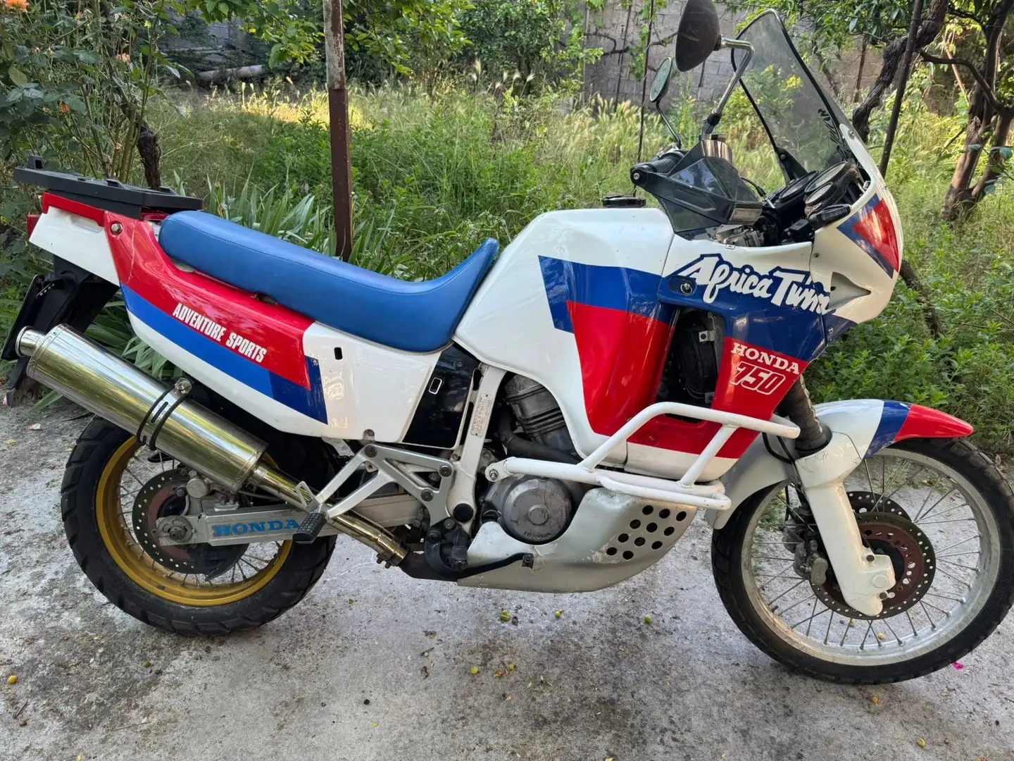 Honda XRV 750 Africa Twin Rot - 2