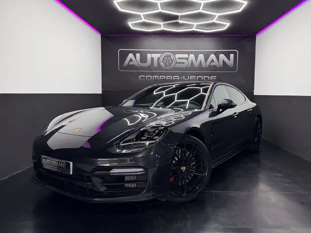 Porsche Panamera GTS Aut.