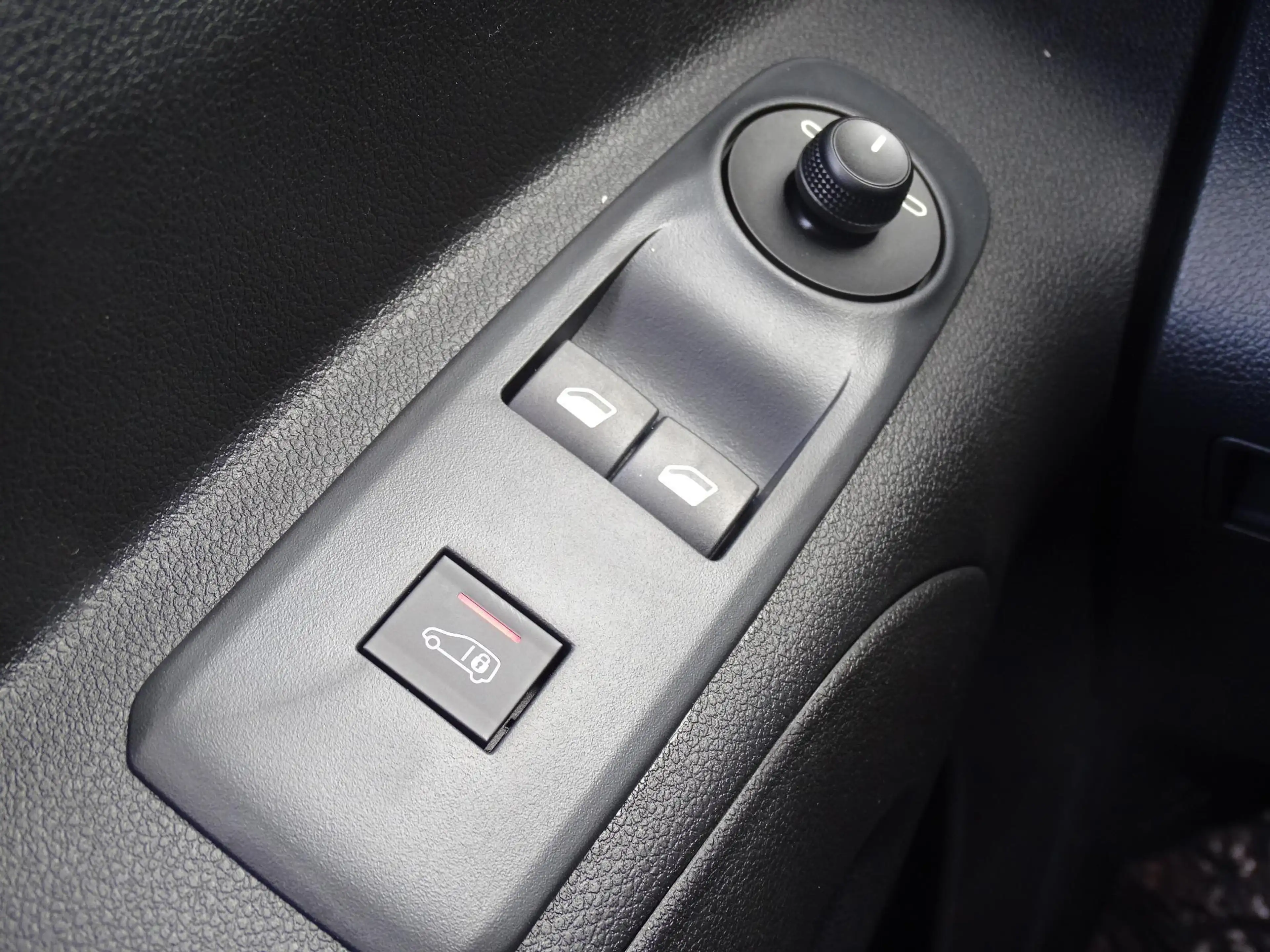 Peugeot Partner 1.5 BHDi L1 Heavy 96kW s/s EAT8 — photo 9