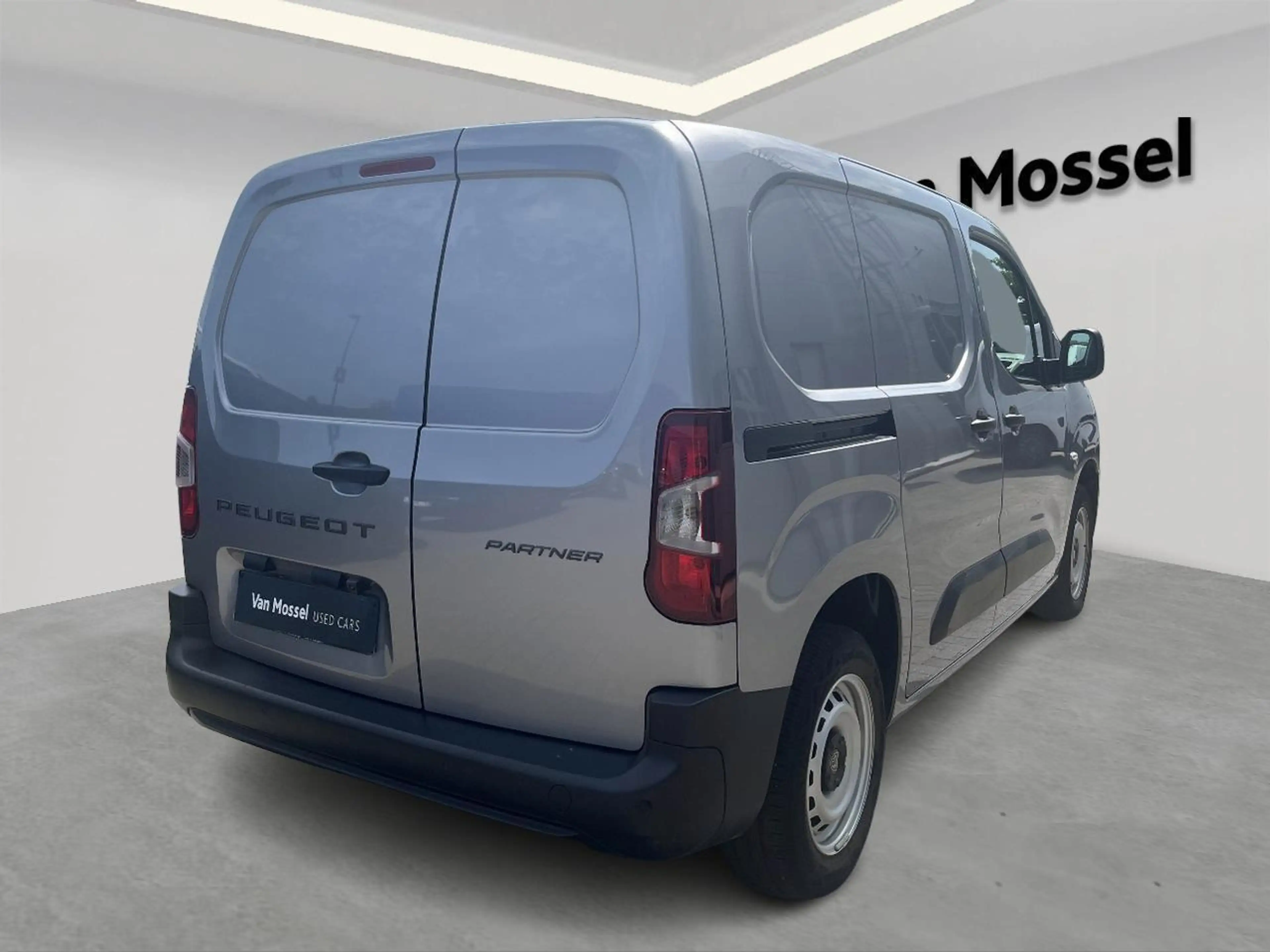 Peugeot Partner 1.5 BHDi L1 Heavy 96kW s/s EAT8 — photo 3