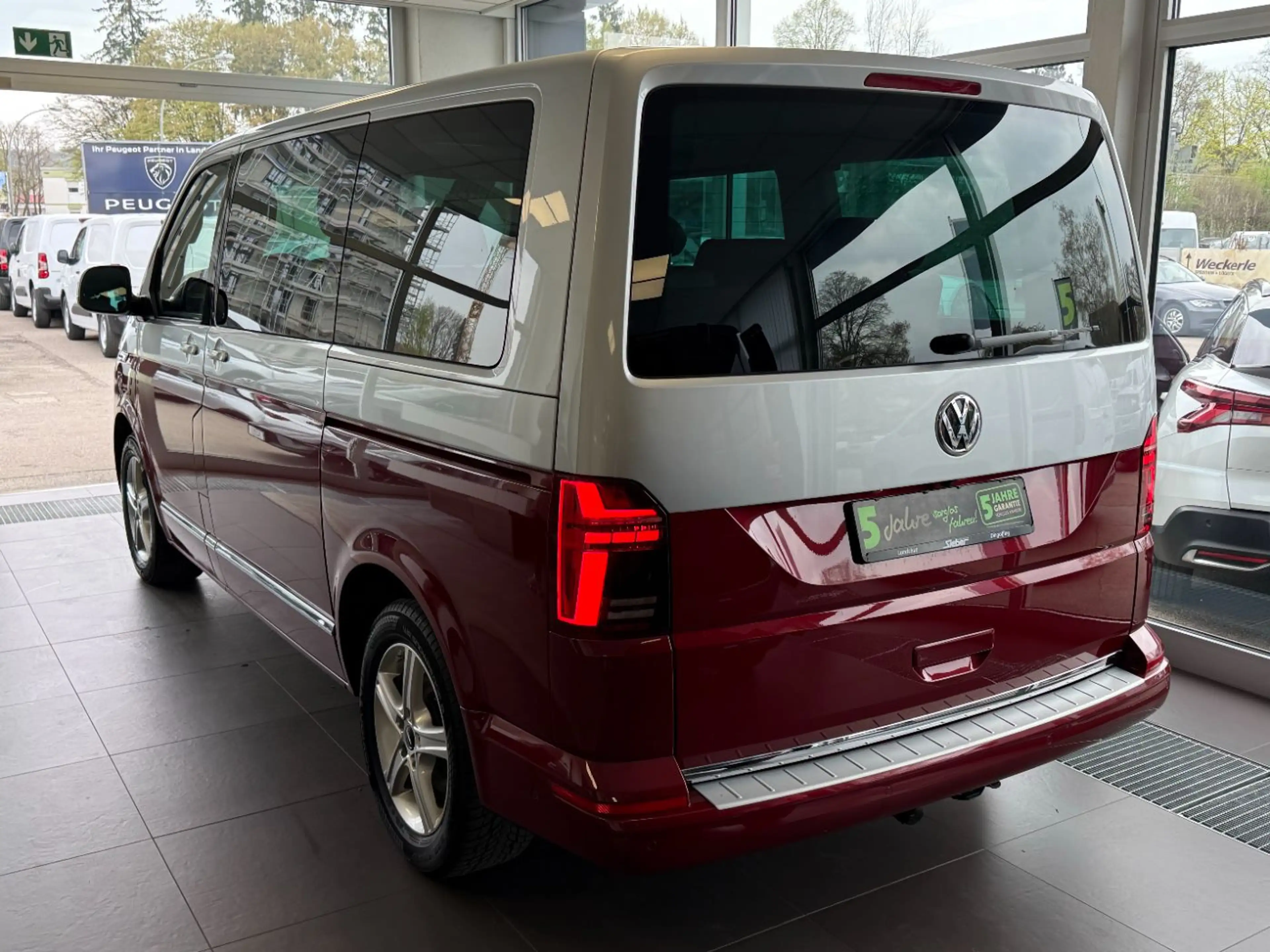 Volkswagen T6.1 Multivan 2.0 TDI FWD Generation Six DAB*CarP — photo 5