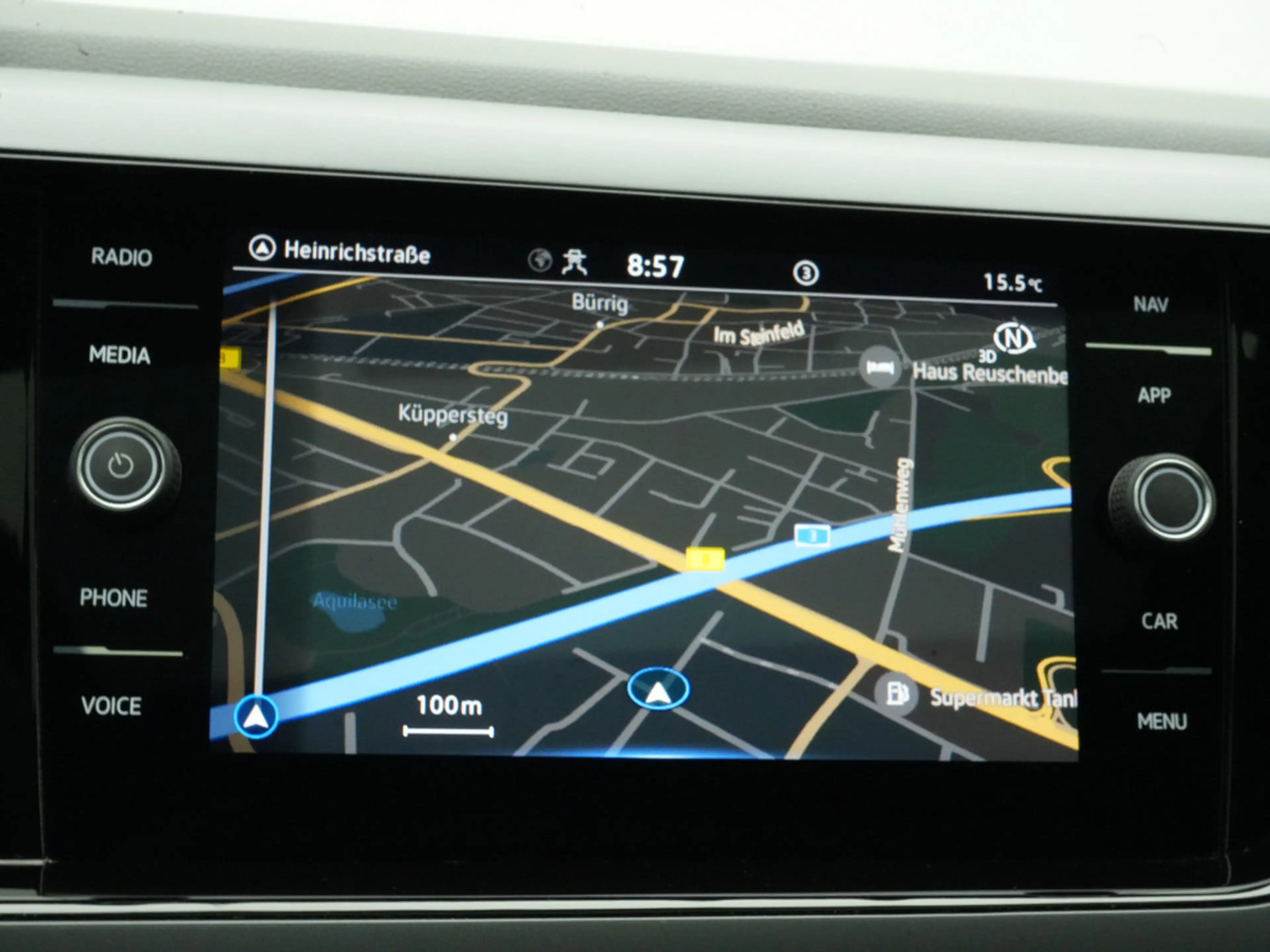 Volkswagen Taigo R-Line MATRIX AHK ACC PANO KEYLESS KAM — photo 13