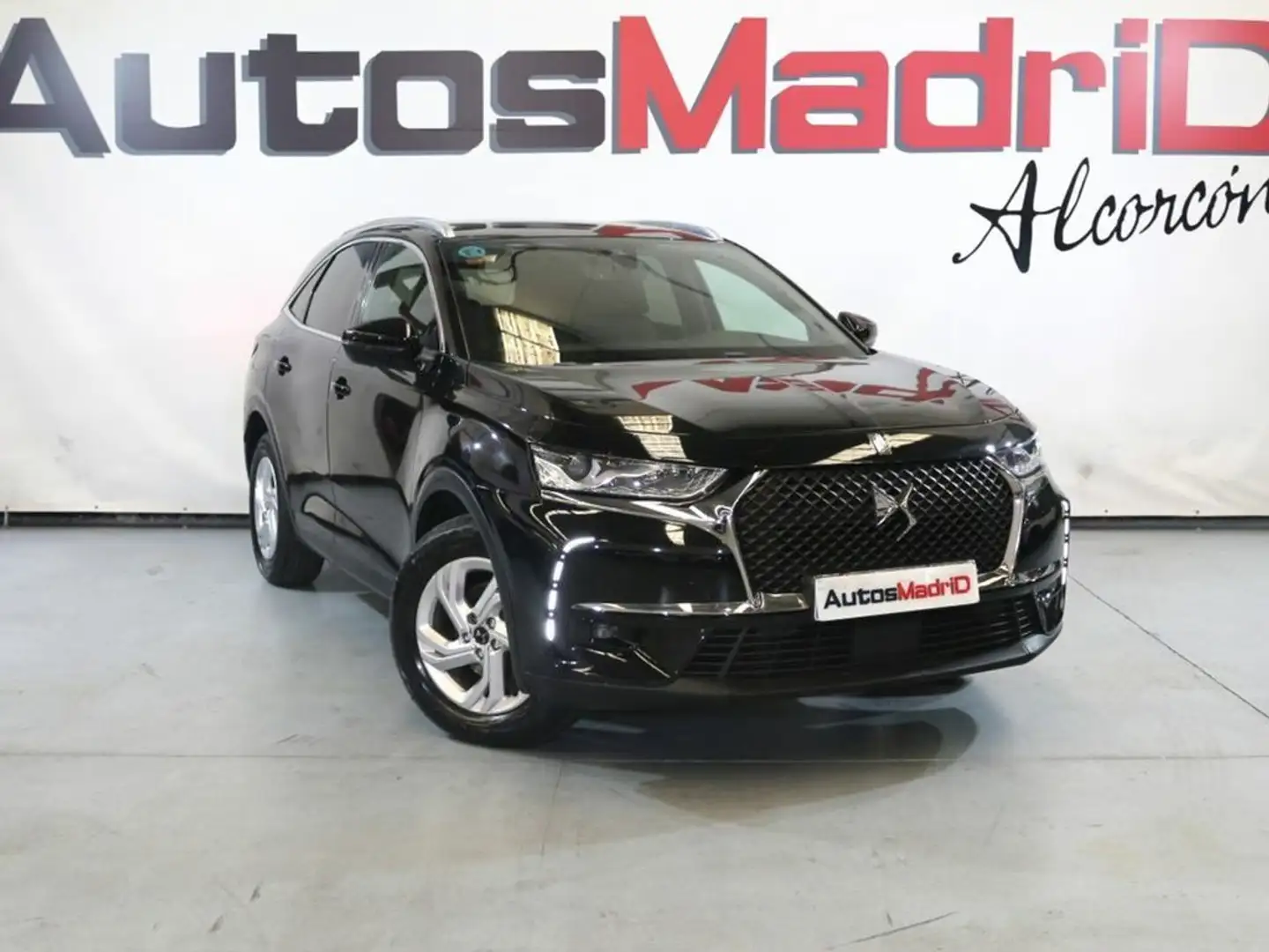 DS Automobiles DS 7 Crossback BlueHDi DE 96kW (130CV) SO CHIC Noir - 1