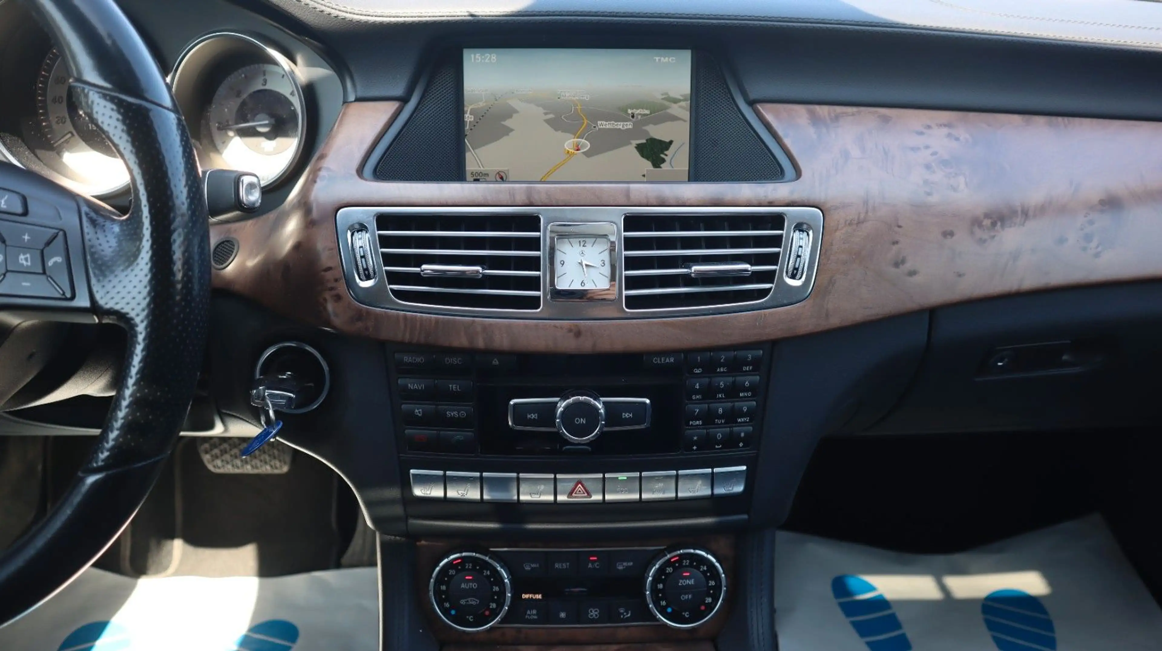 Mercedes-Benz CLS CLS 250 CDI SB COMAND Leder Sitzbel. LED Kamera — photo 13