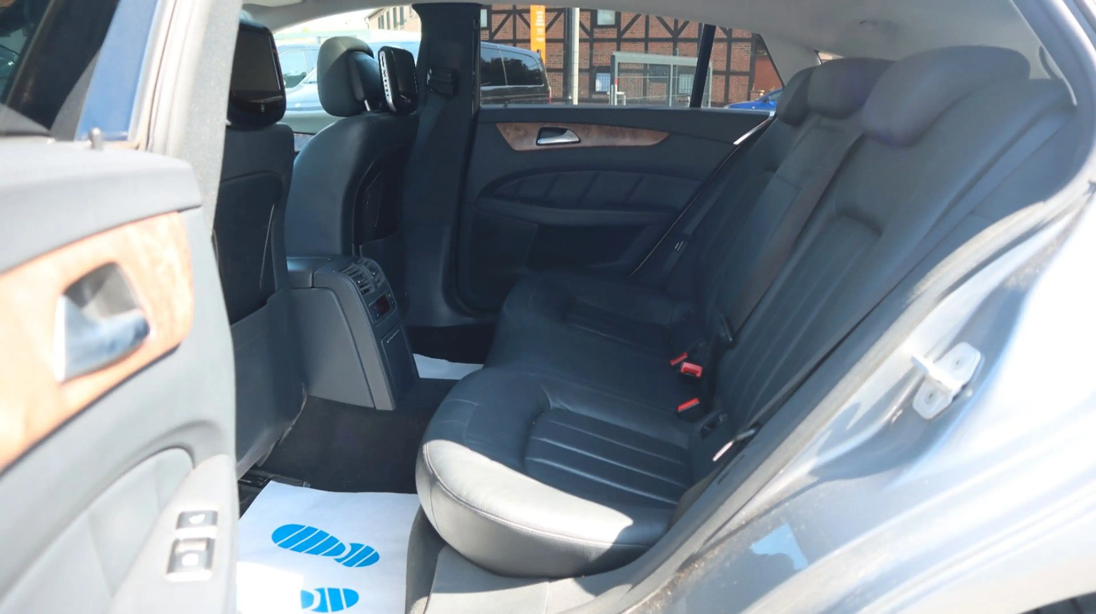 Mercedes-Benz CLS CLS 250 CDI SB COMAND Leder Sitzbel. LED Kamera — photo 14