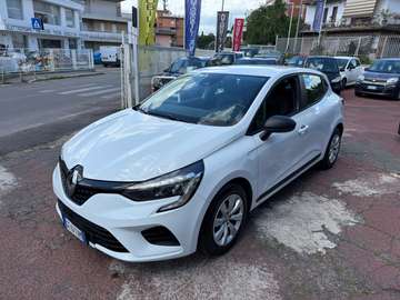 1.0 *Neopatentati* *Allestimento INTENS*