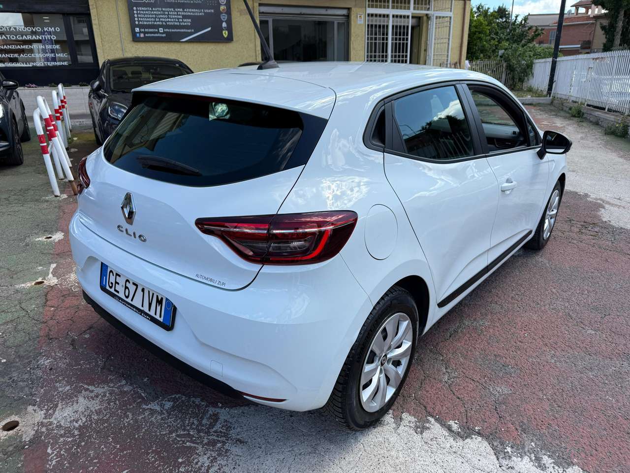 Renault Clio 1.0 *Neopatentati* *Allestimento INTENS*