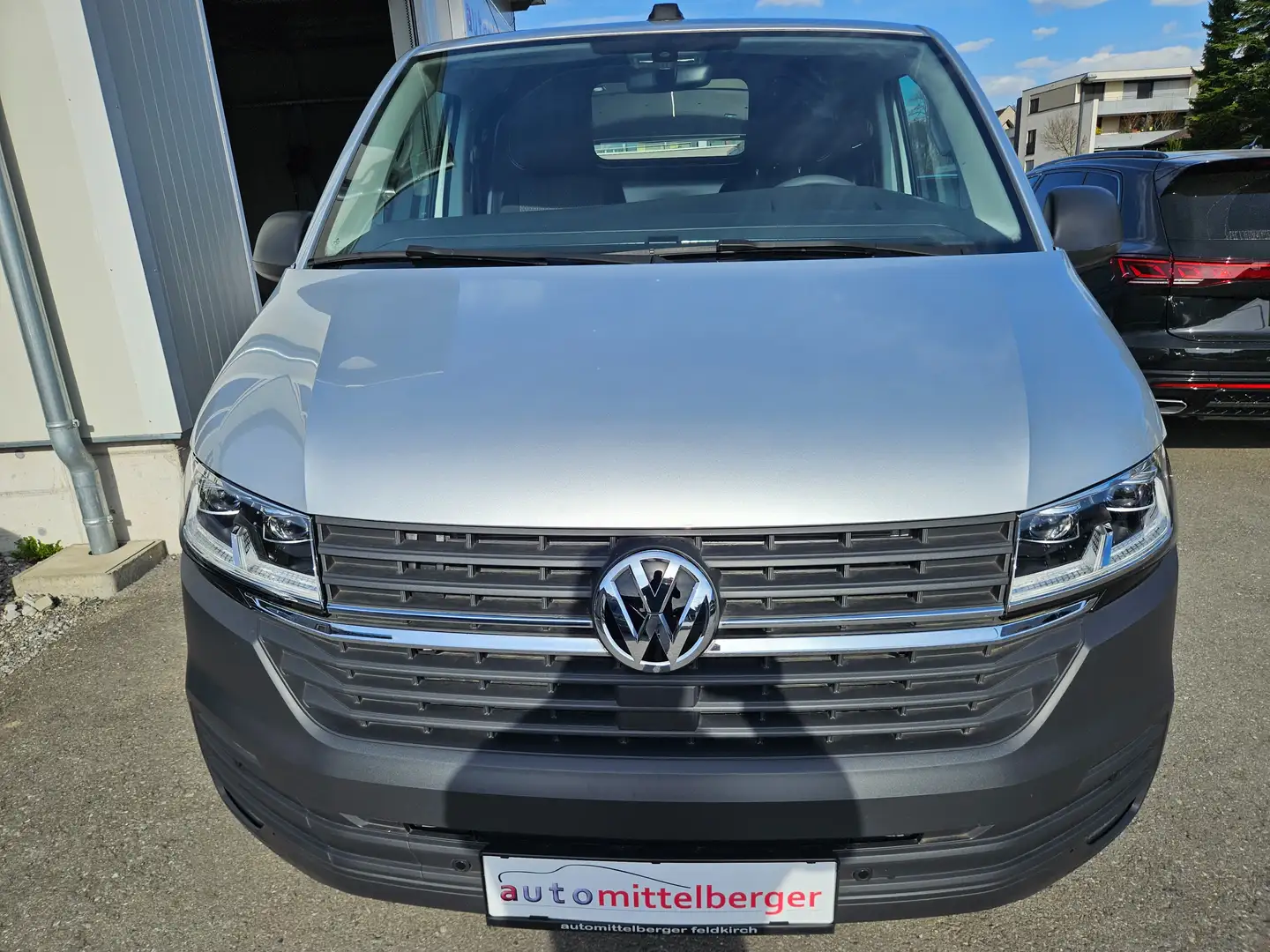 Volkswagen T6.1 Transporter Kastenwagen LR TDI 150 PS 3,2 t Zulässiges GG. Grau - 2