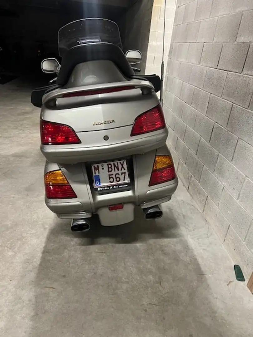 Honda Gold Wing 1800 Argent - 2