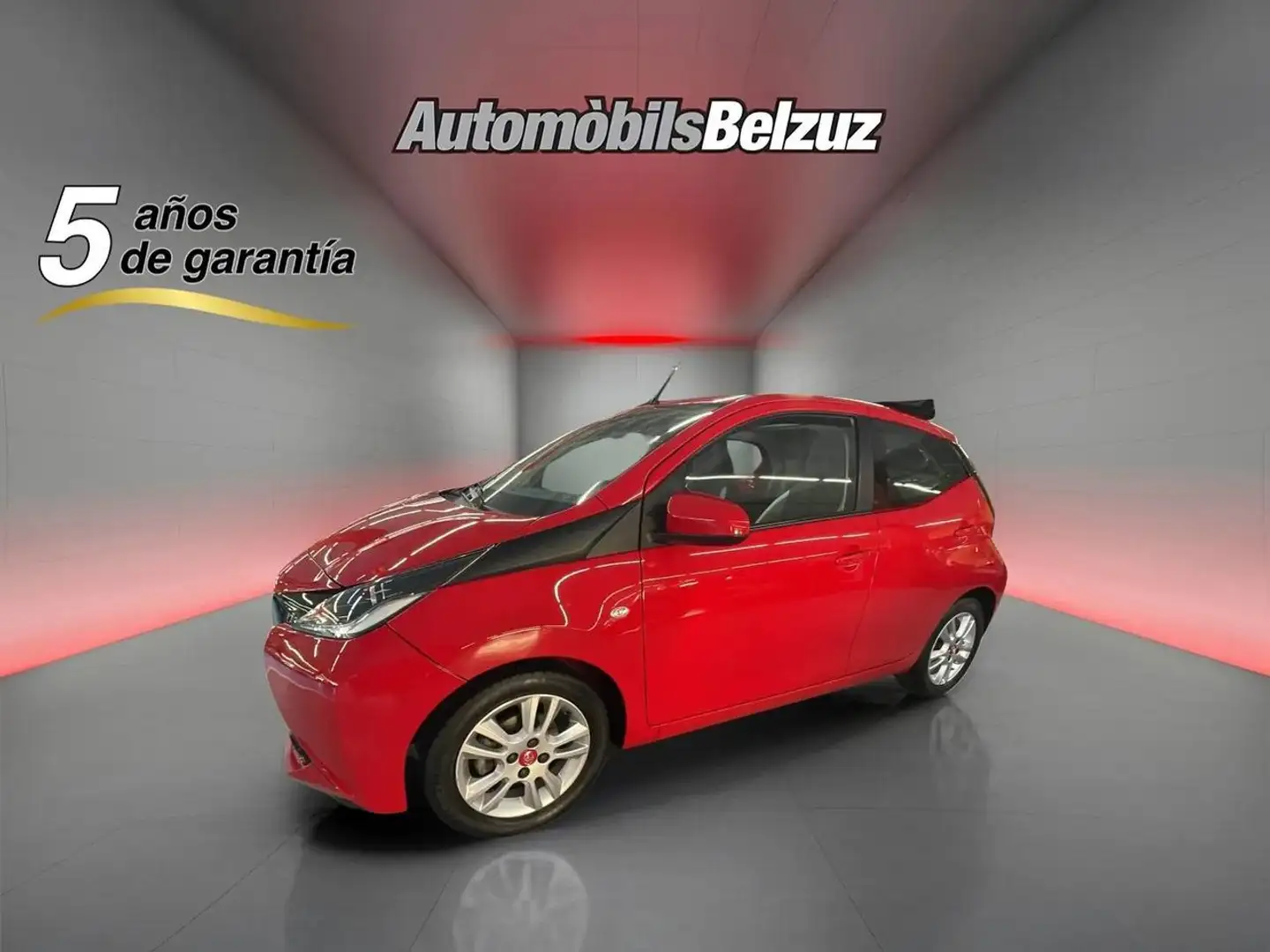 Toyota Aygo 1.0 VVT-i x-play Business Rojo - 1