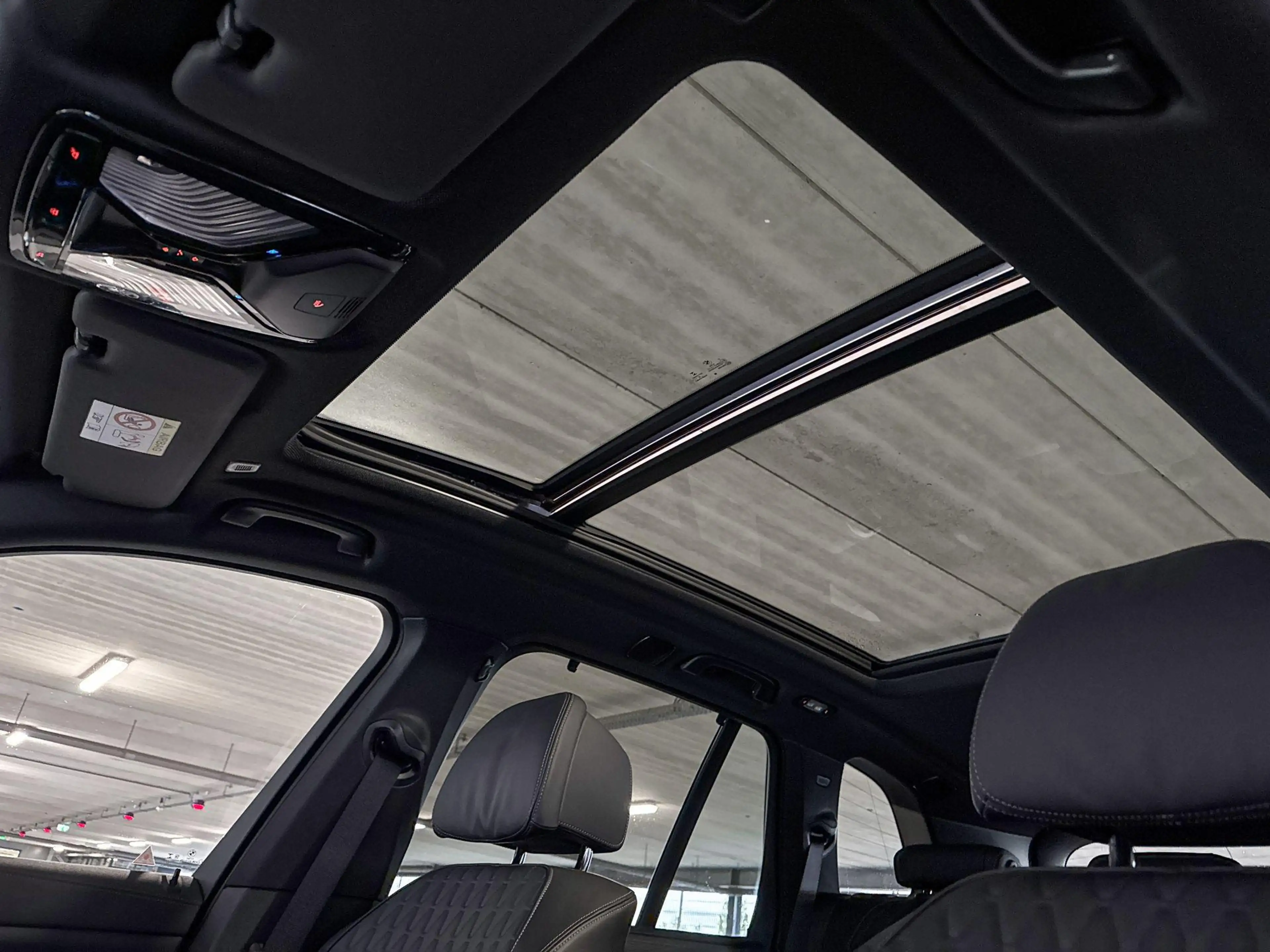BMW X5 xDrive45e High Executive M-Sport — photo 10