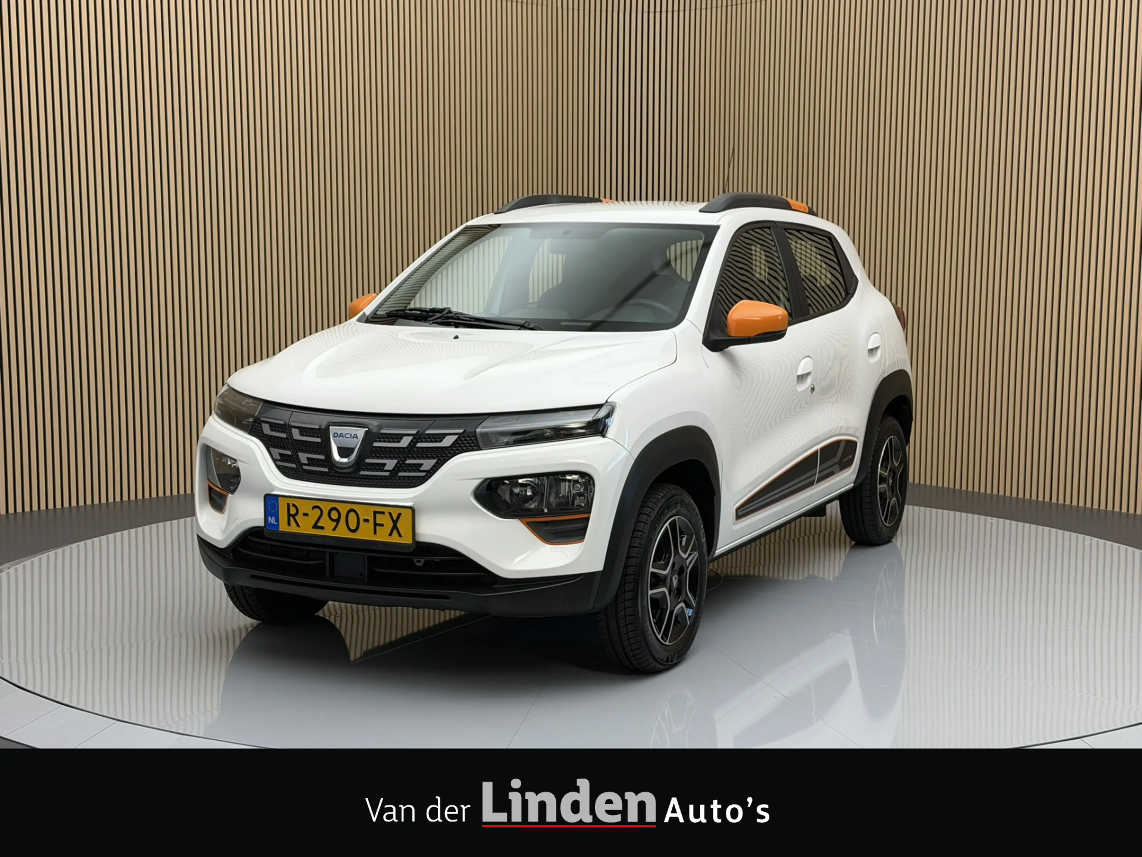 Dacia Spring Comfort Plus 27 kWh SOH 92,7% | Camera | Navigatie
