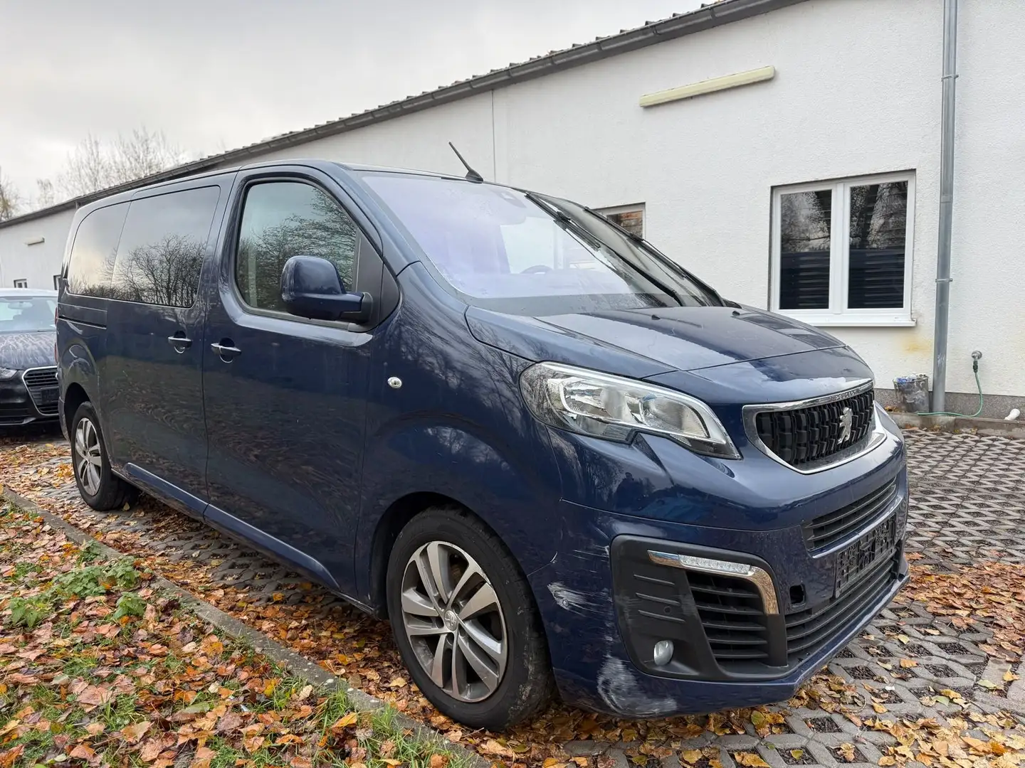 Peugeot Traveller Active L2 Motorschaden Schwarz - 2