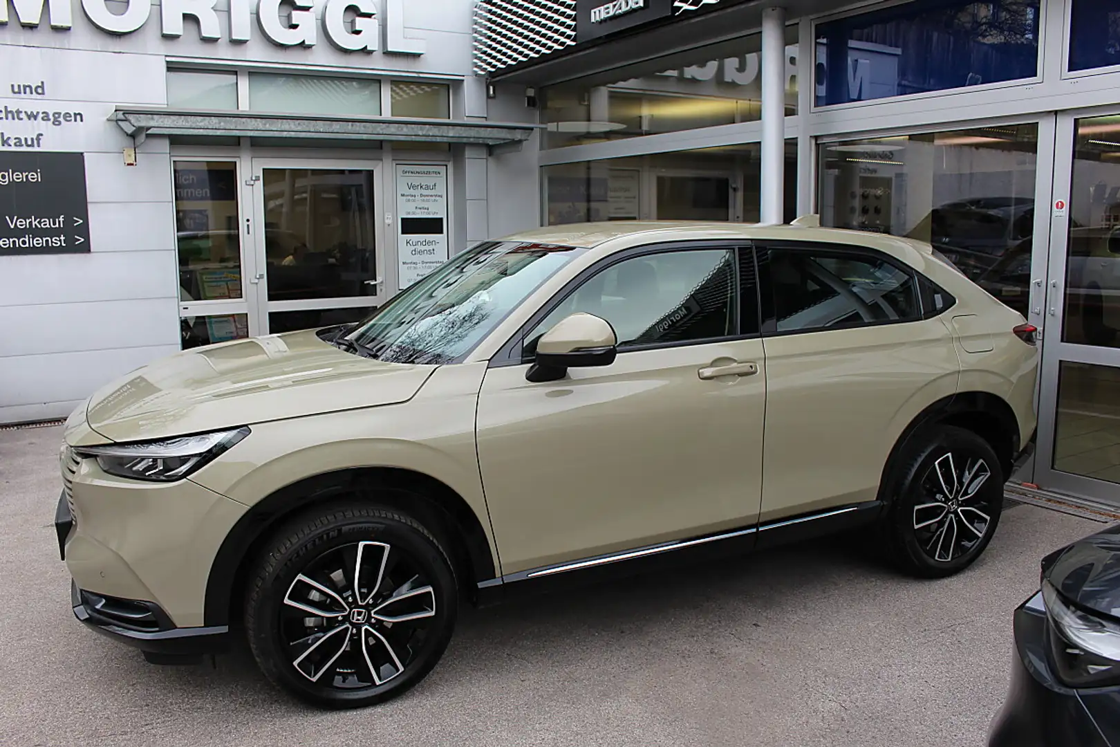 Honda HR-V 1,5 i-MMD Hybrid 2WD Advance Aut. Braun - 1