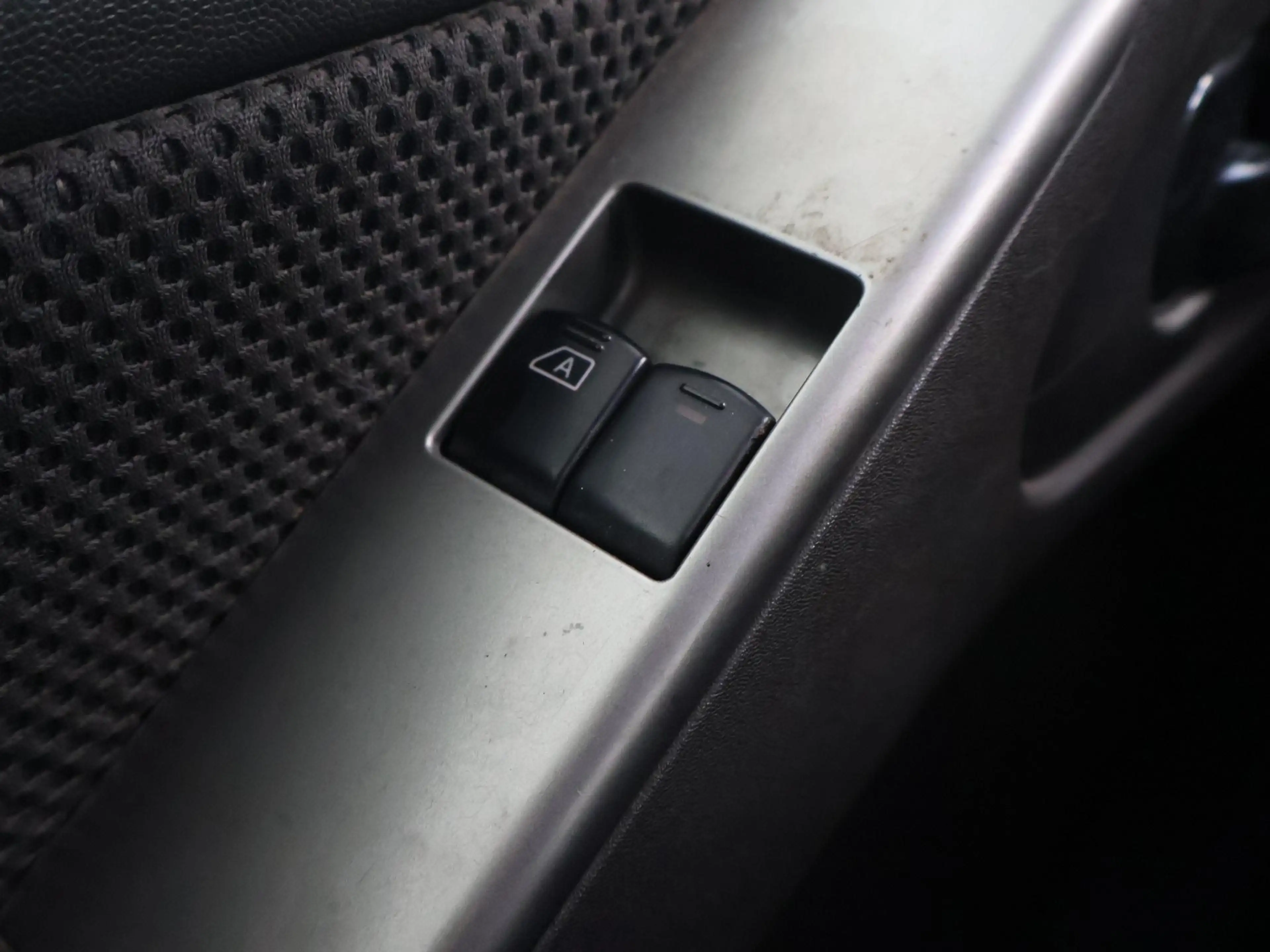 Nissan Navara 2.5 dCi XE 172 PK KING CAB COMFORT + TREKHAAK 3000 — photo 21
