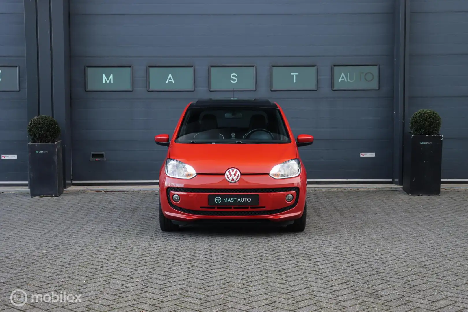 Volkswagen up! 1.0 high up! Leder|Pano|Climate|Sportpakket Orange - 2
