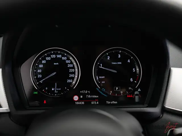BMW X1 view 18