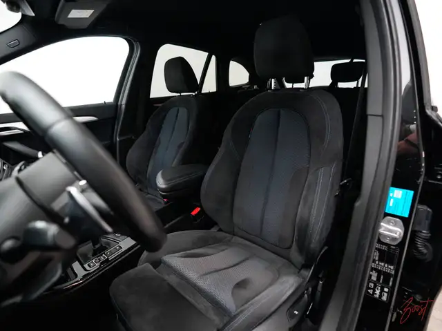 BMW X1 view 10