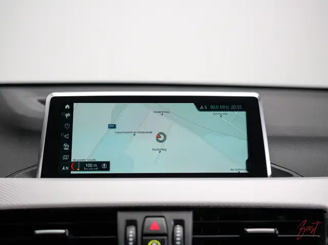 BMW X1 view 21