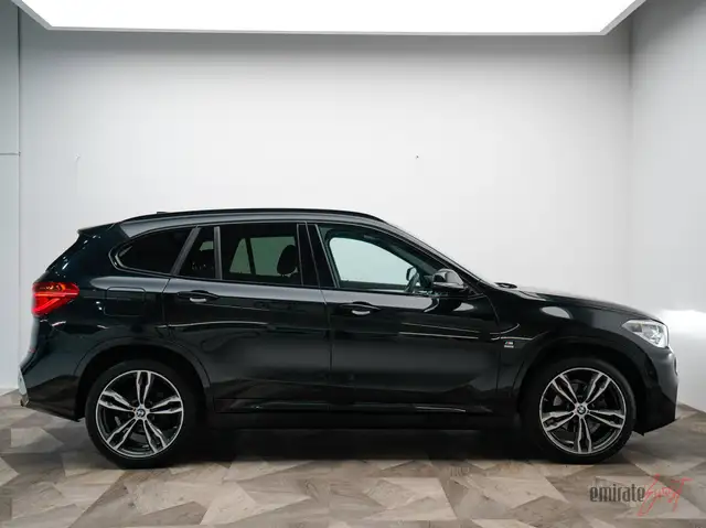 BMW X1 view 4