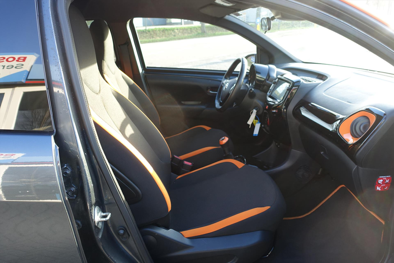 Toyota Aygo 1.0 VVT-i 72pk 5D x-JBL | AUTO AIRCO | CARPLAY | C — photo 10