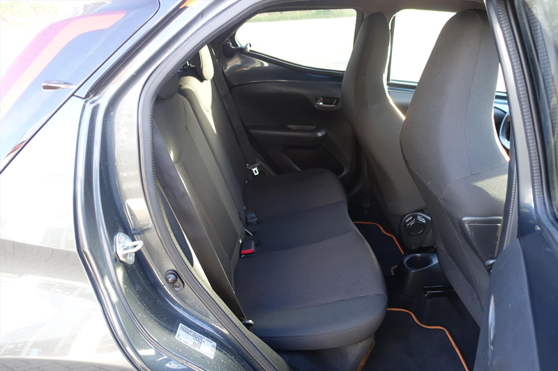 Toyota Aygo 1.0 VVT-i 72pk 5D x-JBL | AUTO AIRCO | CARPLAY | C — photo 9